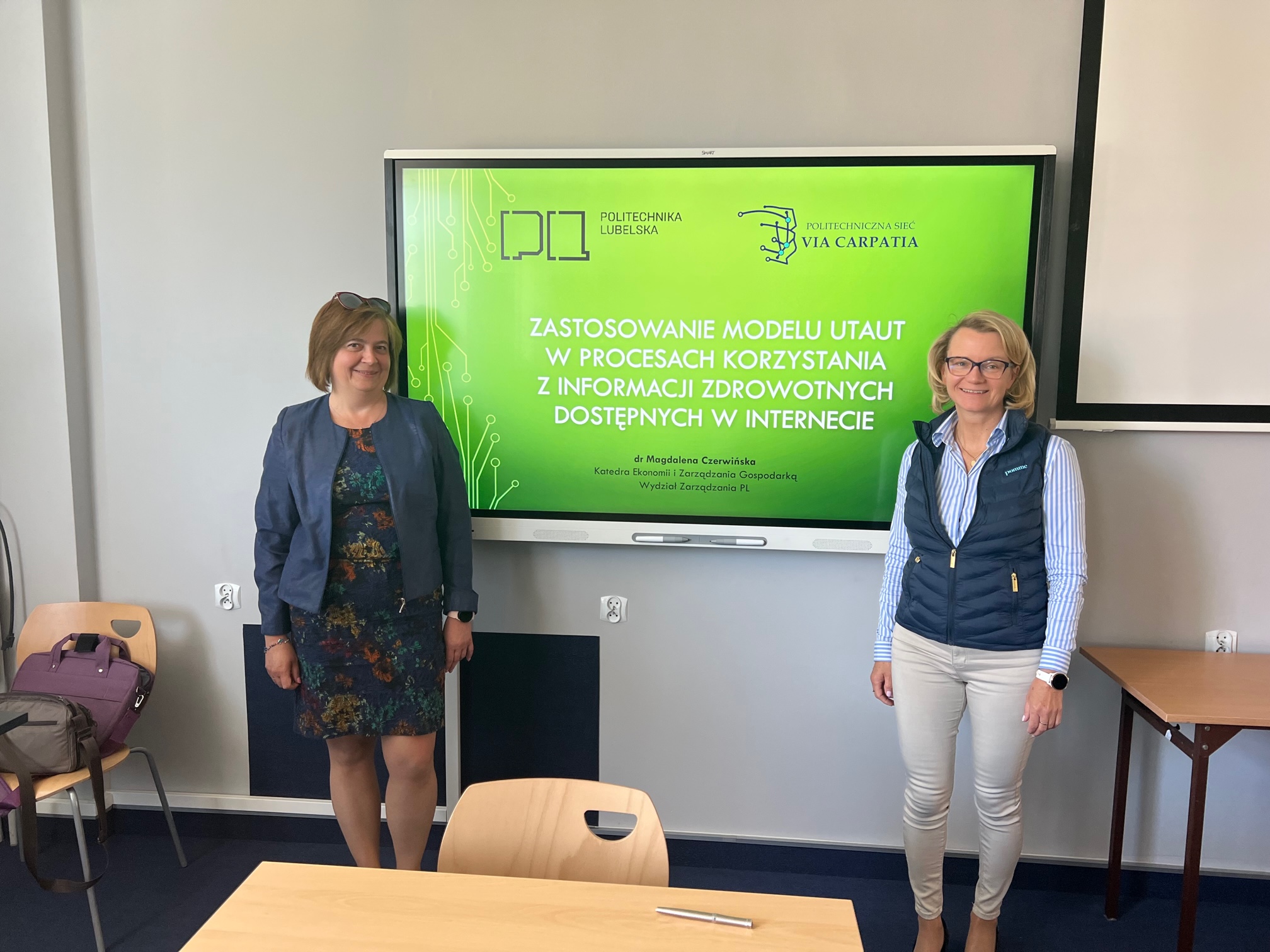 Akceptacja medycznych systemów diagnostycznych wykorzystujących algorytmy sztucznej inteligencji.